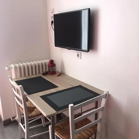 Les Champs D'auvergne 아파트